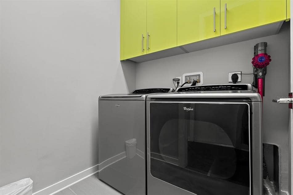 Property p3 image 23